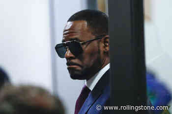 R. Kelly Jury Shown Graphic Video Clips of Star Allegedly Sexually Abusing Minor