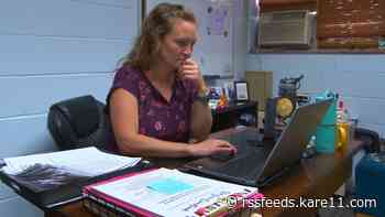 Minnesota teachers create Amazon wish lists, ask for community support