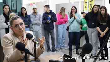 Estudantes do Salustiano de Faxinal dos Guedes visitam a redação do Canal Ideal - Canal Ideal