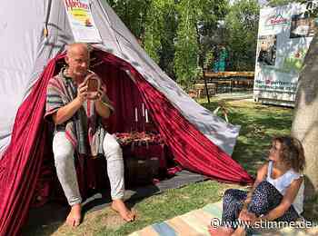 Märchenerzähler bezaubert in Eppingen junge und alte Zuhörer - Heilbronner Stimme