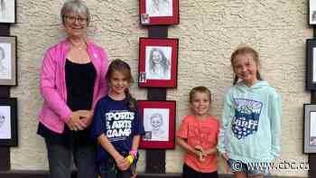 After 50 years, Regina senior rediscovers talent for drawing - CBC.ca