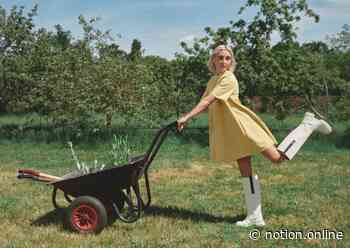 Emma Chamberlain Fronts Ganni x Levis® Campaign - Notion