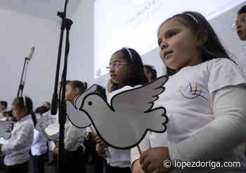 Presentan un coro infantil conformado por hijos de excombatientes de las FARC - López-Dóriga