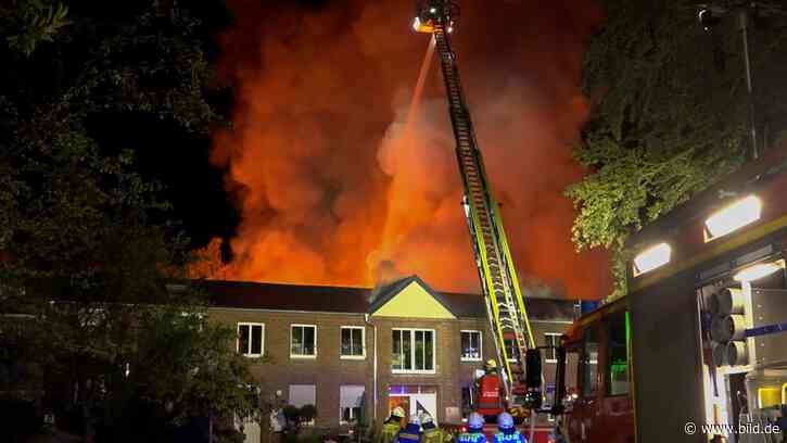 Greven: Millionenschaden bei Großbrand in Tischlerei | Regional - BILD
