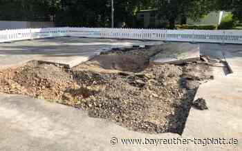 Großer Wasserrohrbruch mit "heftigem Schaden" in Bayreuth: Universitätsstraße für drei Wochen gesperrt - Bayreuther Tagblatt