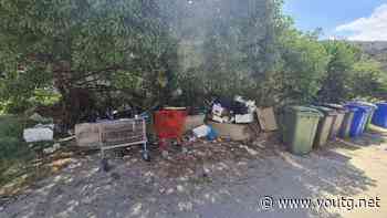 Cagliari, il Comune ripulisce l'ingresso della spiaggia del Poetto invasa dai rifiuti - YouTG.net