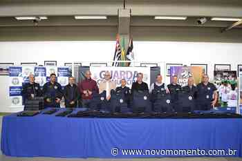 Leitinho, Bichof e Natal apresentam novo armamento e coletes para a guarda - Novo Momento