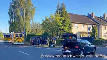 Autos stoßen in Helmstedt zusammen – Vier Verletzte - Braunschweiger Zeitung