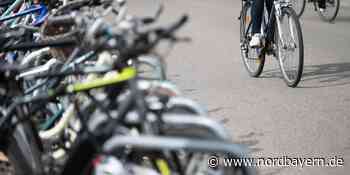 Das passiert nicht oft: Radfahrer flüchtet vor Polizei - und stürzt - Nordbayern.de