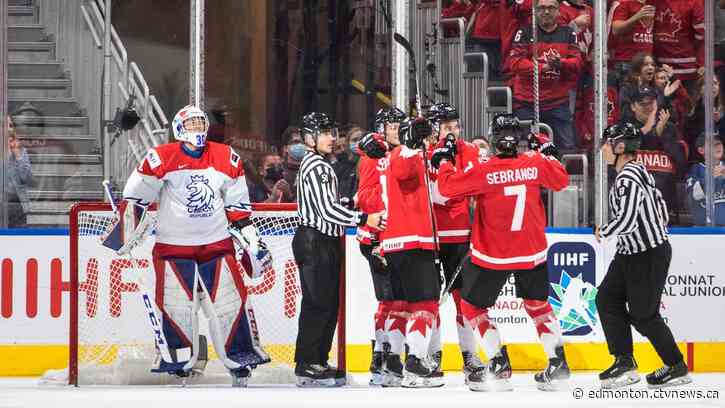 Canada to face Finland for world junior hockey gold, defeat Czechs 5-2