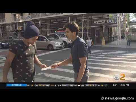 Candidates in NY-12 primary hit streets for final weekend before election - CBS New York