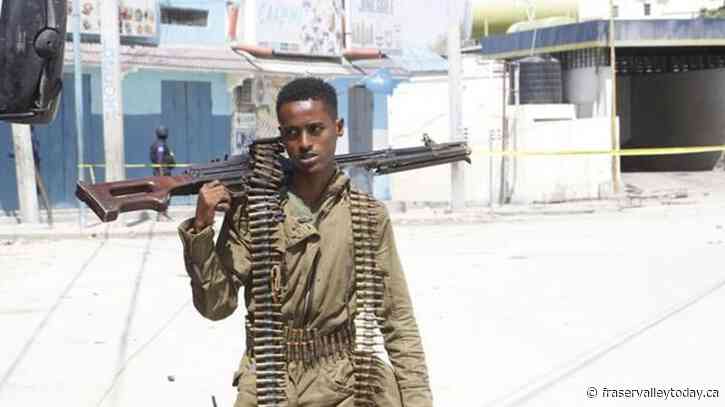 Gunmen storm hotel in Somali capital, leave 20 dead