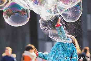 Buntes Open Air auf der Schlossteichinsel Chemnitz | blick.de - Chemnitz - Blick.de