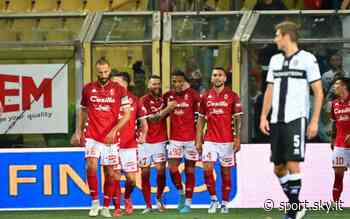 Parma-Bari 2-2, gol e highlights: spettacolo e prodezze nell'esordio della B - Sky Sport