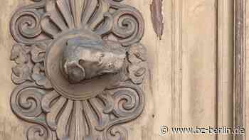 Oh Mann! Kunst am Bau, aus Holz mit Wauwau - B.Z. – Die Stimme Berlins