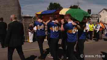 Thousands pay respects at funeral of Dillon Quirke - RTE.ie