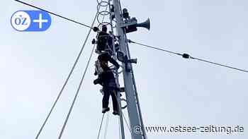 Marine in Stralsund: NVA-Haudegen Thomas Hector war auf fast allen Funkmasten - Ostsee Zeitung