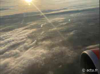 Le vol Lyon-Ajaccio chute en plein vol : "on pensait vivre nos derniers instants" - actu.fr