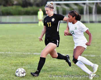 Photos: Sidney girls soccer beats Northmont 3-2 - sidneydailynews.com