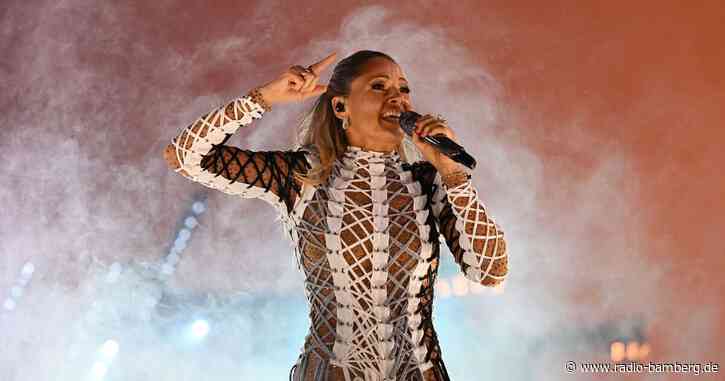 Helene Fischer gibt Mega-Konzert: Partystimmung im Regen