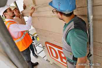 Des Bahnhofs alter Glanz: Steinmetz aus Ulm restauriert das Gebäude in Winnenden - Zeitungsverlag Waiblingen