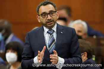 COVID-19 to blame for Canada’s airport delays, says transport minister - Ashcroft Cache Creek Journal