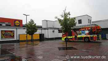 Konstanz: Qualm kommt aus dem Lager, Strom wird abgeschaltet – Feuerwehr rückt zum Lidl wegen Kurzschluss aus - SÜDKURIER Online