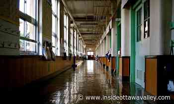 When are the PA days for Renfrew County schools for the 2022/2023 school year? - Ottawa Valley News