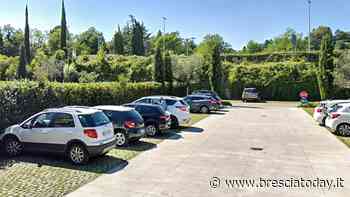 Miasmi da un'auto parcheggiata: nel baule c'è il cadavere di una donna - BresciaToday