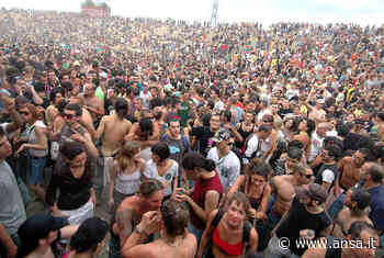 Maxi rissa sul Garda, identificate decine di ragazzi - Agenzia ANSA