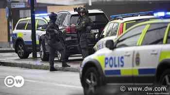 Malmo mall shooting suspect is a 15-year-old boy, police say - DW (English)