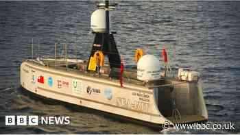 Robot boat maps Pacific underwater volcano