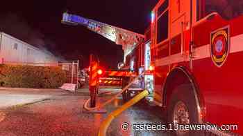 Fire erupts at commercial building in Yorktown