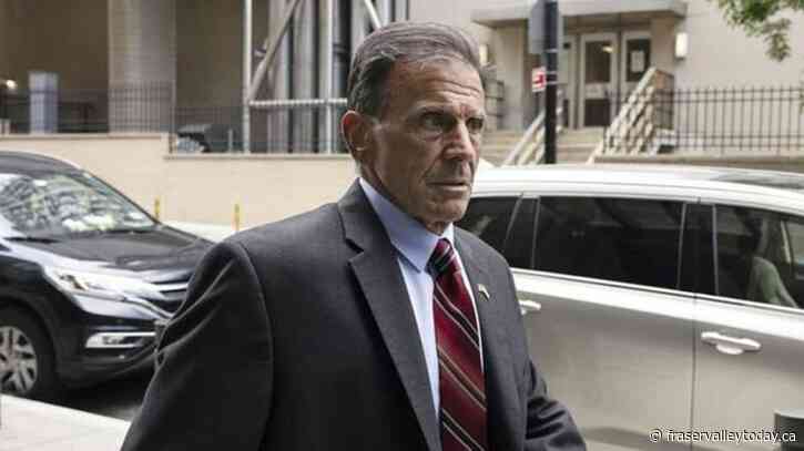 After years of scrutiny of NY detective, a case gets retried