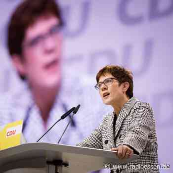 Uni Duisburg-Essen: Ex-CDU-Chefin übernimmt Gastprofessur - Radio Essen