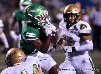 Inglewood football rallies to defeat St. Bonaventure in season opener - Daily Breeze