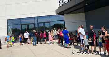 540 free backpacks given away at Fashion Outlets of Niagara Falls - WKBW 7 News Buffalo