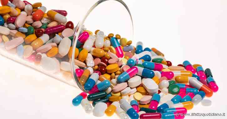 Usa, dopo l’annullamento della sentenza Roe v. Wade, il Wall Street Journal denuncia: “Dilaga il mercato online delle pillole abortive”