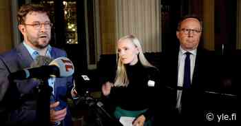 Transport minister suggests extending EV subsidies as SDP emissions proposal comes under fire - YLE News