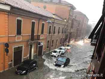 Maltempo, milioni di danni al Nord. Ferrara sott’acqua, grandine a Riccione - Corriere della Sera