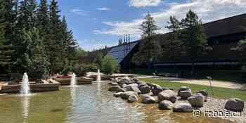 Minister drops demand that 500 AU workers move to town of Athabasca - rabble.ca