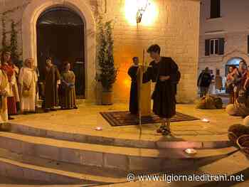 Trani, la festa patronale si apre con l'emozionante rivisitazione della vita di san Nicola il Pellegrino - Radio Bombo