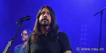 Gitarre der Foo Fighters soll versteigert werden - Nau.ch