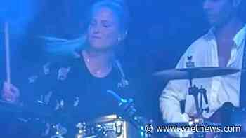 Bar Refaeli: Israeli supermodel, entrepreneur and … drummer? - Ynetnews