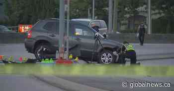 Driver in custody after head-on collision on Langley Bypass kills 1 - Global News