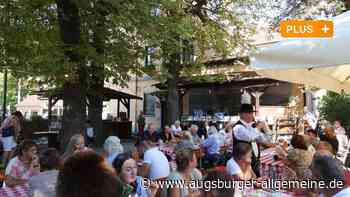 Augsburg: Tränen, Wehmut, Hoffnung: Göggingen verabschiedet "seinen" Ochsen | Augsburger Allgemeine - Augsburger Allgemeine