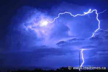 11,000 lightning strikes spark nearly 100 new fires: BC Wildfire Service - Trail Times