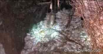 Video: así bloquean con explosivos artesanales minas informales de Buriticá - Blu Radio