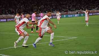 Bari-Palermo finisce 1-1 in una notte da serie A: le pagelle di Enzo Tamborra - La Repubblica