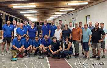 "Bradlschießen" der Stockschützen – Freie Wähler siegen gegen CSU - Passauer Neue Presse - PNP.de